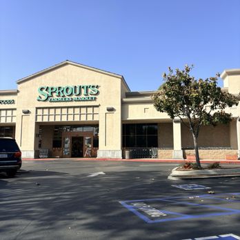 Sprouts Farmers Market - Outside - Grocery Near Me - Tustin, California Sprouts Farmers Market - Outside - Grocery Near Me - Tustin, California