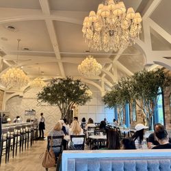 Saint 1881 Coffee & Cocktail Bar - Interior view