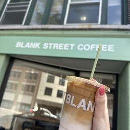Iced Strawberries & Cream Latte Iced Strawberries & Cream Latte