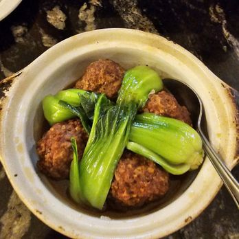 Bund Shanghai - Lion's Head Pork Meatball in Soy Sauce - Shanghainese Near Me - San Francisco, California Bund Shanghai - Lion's Head Pork Meatball in Soy Sauce - Shanghainese Near Me - San Francisco, California