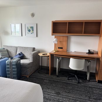 TownePlace Suites Redding - Hotels Near Me - Redding, California