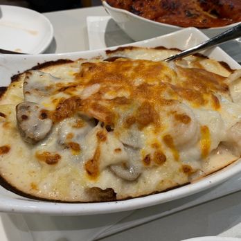 Leisure Cafe - Baked seafood over spaghetti - Cantonese Near Me - San Leandro, California