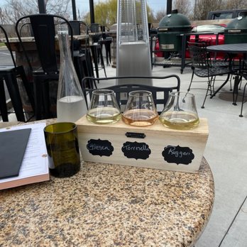 Vineyard Market - Wine flight - Cigar Bars Near Me - Ozark, Missouri