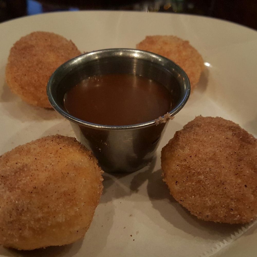 Epulo Bistro - Zeppole - Modern European Near Me - Edmonds, Washington