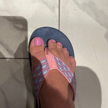 Crystal Nails & Salon - Toes by Jennifer - Nail Salons Near Me - Bettendorf, Iowa