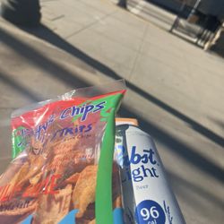 Flask Highland Park - Rusty's Chili Lime Tortilla Strips  & Pabst beer