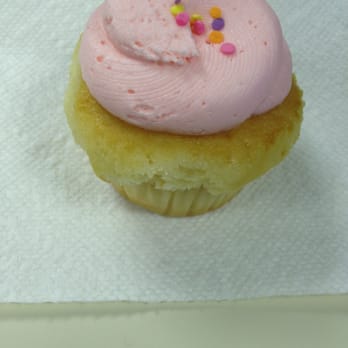 Society Bakery - Vanilla cupcake - Bakeries Near Me - Dallas, Texas Society Bakery - Vanilla cupcake - Bakeries Near Me - Dallas, Texas