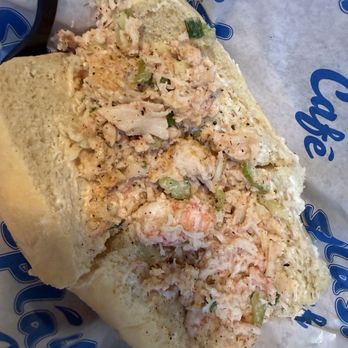 Splash Cafe - Lobster Roll - American Near Me - Pismo Beach, California Splash Cafe - Lobster Roll - American Near Me - Pismo Beach, California