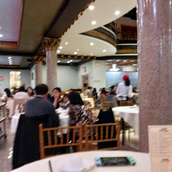 Crown One - Dining Room - Dim Sum Near Me - Flushing, New York