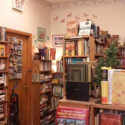 Second Read Books - Neatly organized
