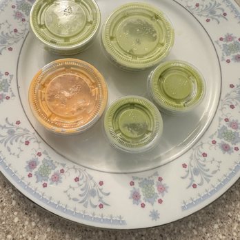 La Granja - Green Sauce, onions sauce garlic, onions sauce hot - Peruvian Near Me - Kissimmee, Florida La Granja - Green Sauce, onions sauce garlic, onions sauce hot - Peruvian Near Me - Kissimmee, Florida