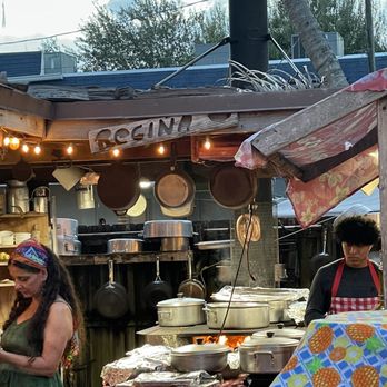 Regina's Farm - Outdoor kitchen - Brazilian Near Me - Fort Lauderdale, Florida Regina's Farm - Outdoor kitchen - Brazilian Near Me - Fort Lauderdale, Florida
