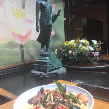 Sea Thai - Thai Near Me - Brooklyn, New York