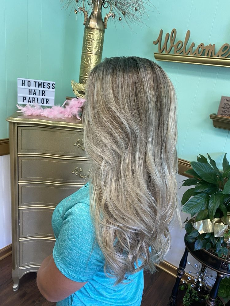 HOT MESS HAIR PARLOR Updated October 2024 10 Photos 662 Greene St