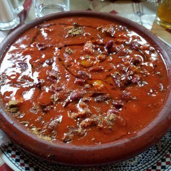 Le P'tit Chouia En + - Tajine ala chili con carne - Moroccan Near Me - Brussels, BRU Le P'tit Chouia En + - Tajine ala chili con carne - Moroccan Near Me - Brussels, BRU