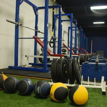 Advantage Strength and Conditioning - Racks, platforms, bumper plates - Gyms Near Me - Ann Arbor, Michigan Advantage Strength and Conditioning - Racks, platforms, bumper plates - Gyms Near Me - Ann Arbor, Michigan