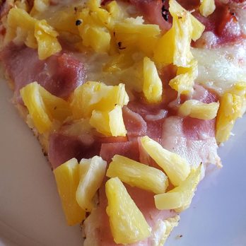 Legends Pizza - Pineapple Pizza - Pizza Near Me - Cupertino, California