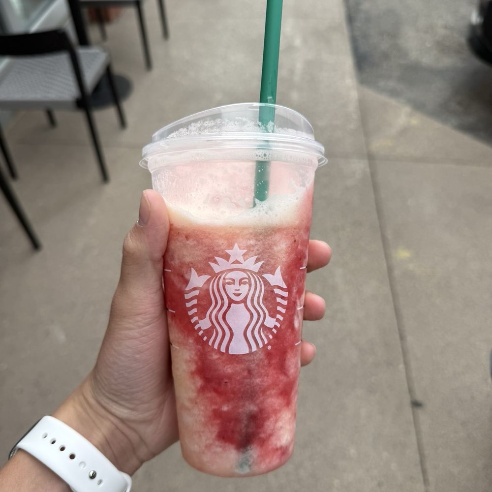 Starbucks - Coffee & Tea Near Me - Tallahassee, Florida Starbucks - Coffee & Tea Near Me - Tallahassee, Florida