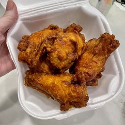 B.q Spare Ribs & Chicken Wings
