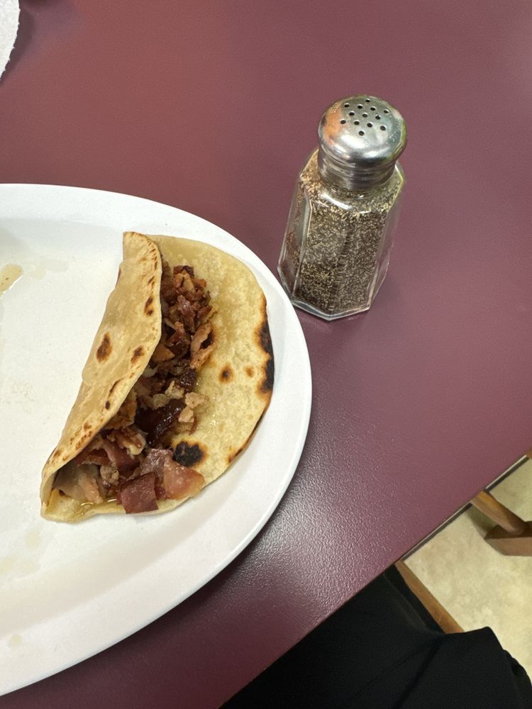 El Cerrito Taqueria