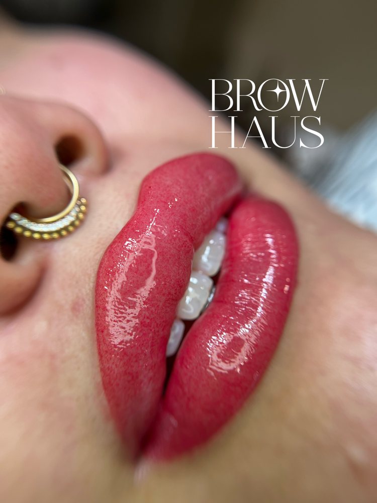 Browhaus Logo