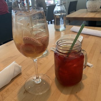 Seed Kitchen & Bar - White peach sangria - American Near Me - Marietta, Georgia Seed Kitchen & Bar - White peach sangria - American Near Me - Marietta, Georgia