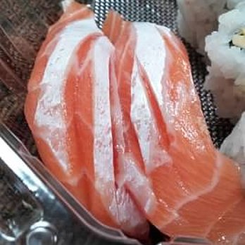Ozora Sushi Restaurant - Salmon sashimi - Sushi Bars Near Me - Concord, California