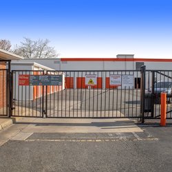 Public Storage