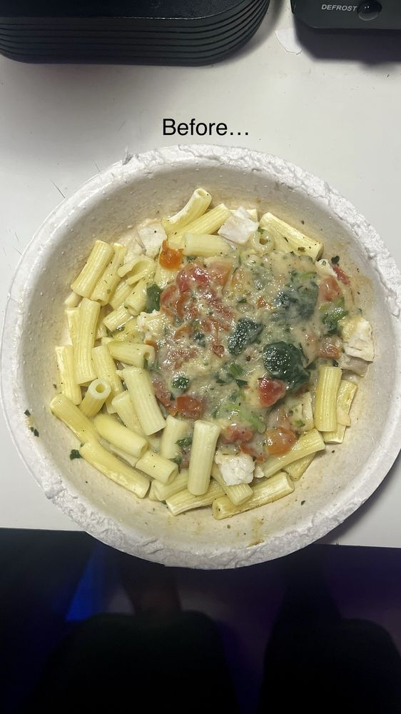 The Hen House Restaurant Logo