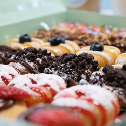 Dapper Doughnut