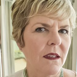 The Well Therapy - Mitzi Brown