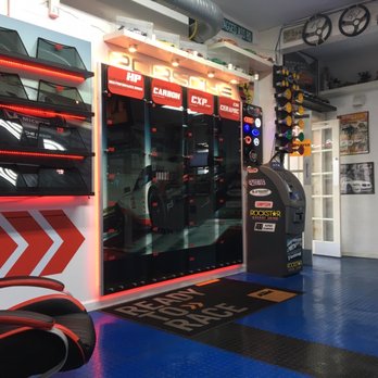 Car Optics Window Tinting - Waiting area - Car Window Tinting Near Me - Philadelphia, Pennsylvania