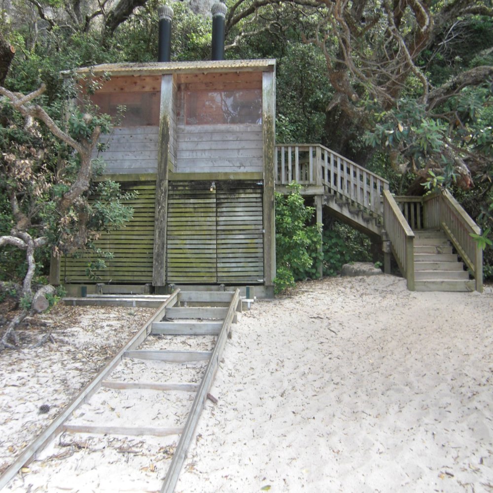 Cathedral Cove - One of the best out houses I've been to in the world.  Smells great and has a great view of the ocean - Landmarks & Historical Buildings Near Me