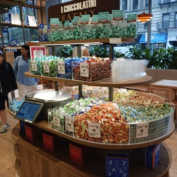 Eataly Caffè - Chocolates - Cafes Near Me - New York, New York