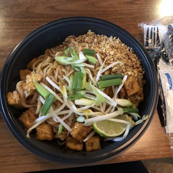 Thai Esane - Pad Thai with tofu - Food Court Near Me - Nashville, Tennessee