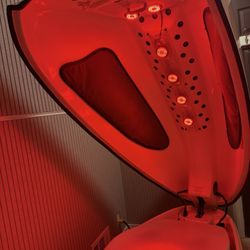 Pacific Tan - Cocoon Fitness Pod