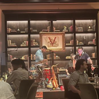 Verse - Live band - Seafood Near Me - Toluca Lake, California