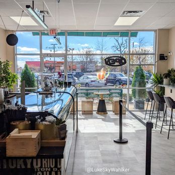 Tea Moon - Inside - Bubble Tea Near Me - Brownsburg, Indiana