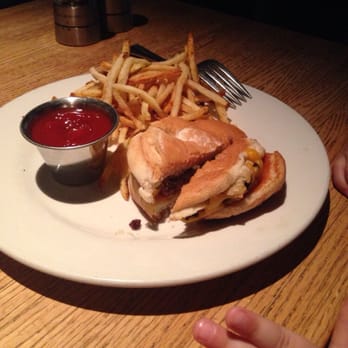 Bartlett's - Little kids cheeseburger. Ask about kids options! - Steakhouses Near Me - Austin, Texas Bartlett's - Little kids cheeseburger. Ask about kids options! - Steakhouses Near Me - Austin, Texas