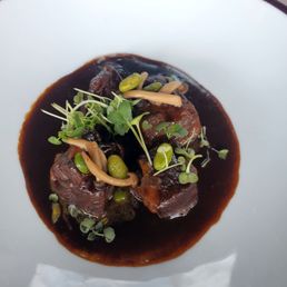 Short ribs, came with delicious mashed potatoes.