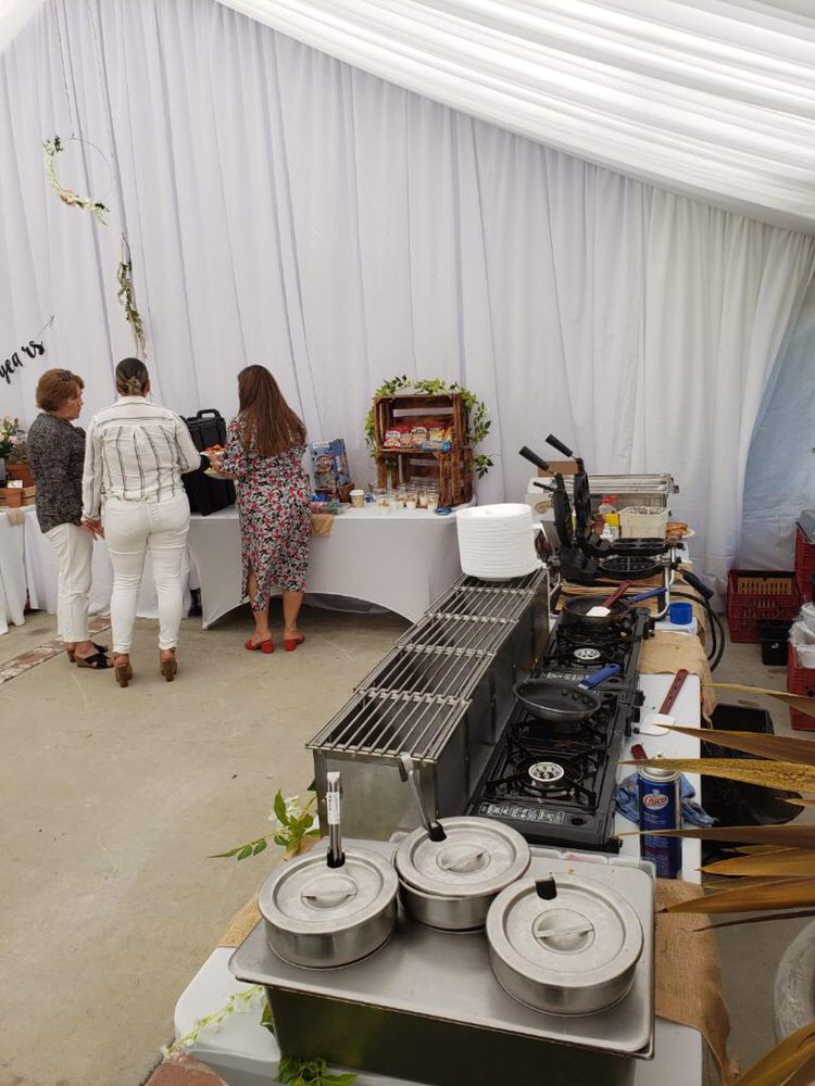 TASTEFUL AFFAIRS CATERING 717 N La Reina St, Anaheim, California