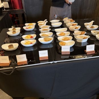 AnQi Bistro - Dumpling bar - Asian Fusion Near Me - Costa Mesa, California