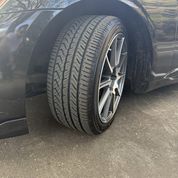 Rollos Tires & Wheels - Tires Near Me - Houston, Texas Rollos Tires & Wheels - Tires Near Me - Houston, Texas