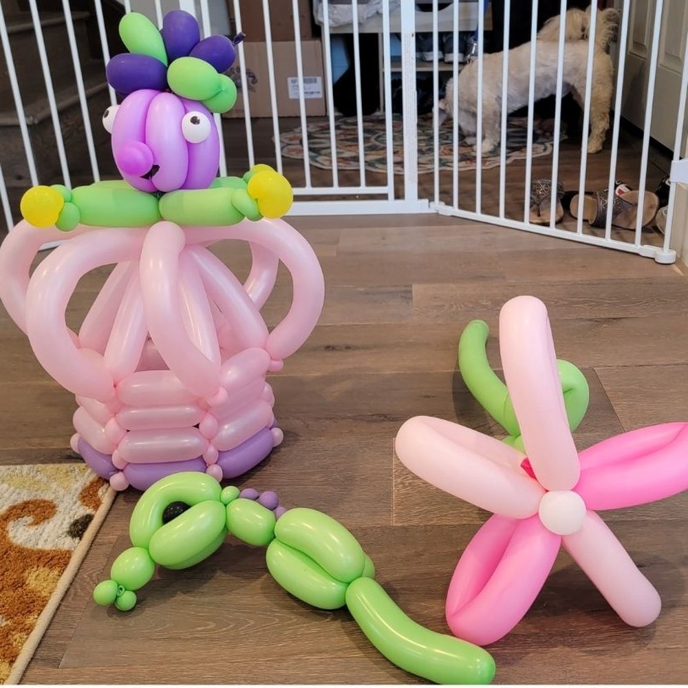 Flower, seahorse and jub-Jub hat from hi5 show Flower, seahorse and jub-Jub hat from hi5 show