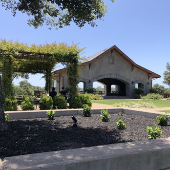 Bricoleur Vineyards - Wineries Near Me - Windsor, California