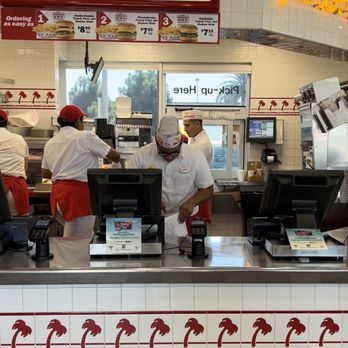 In-N-Out Burger - Front check out - Burgers Near Me - Tustin, California In-N-Out Burger - Front check out - Burgers Near Me - Tustin, California