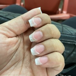 Q Nails Griesbach