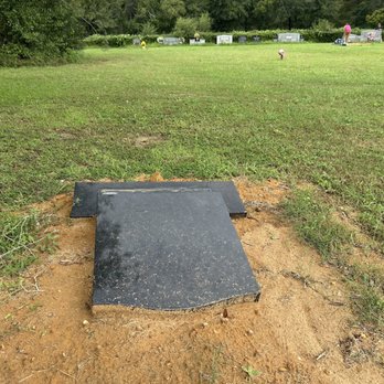 Gardens of Memory - Headstone broken and fell over. No one cared enough to at least pick it up. - Funeral Services & Cemeteries Near Me - Dothan, Alabama Gardens of Memory - Headstone broken and fell over. No one cared enough to at least pick it up. - Funeral Services & Cemeteries Near Me - Dothan, Alabama