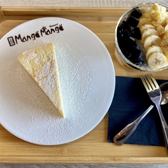 Mango Mango Dessert - Durian Mille Crepe & Durian Dessert Bowl - Desserts Near Me - Denver, Colorado