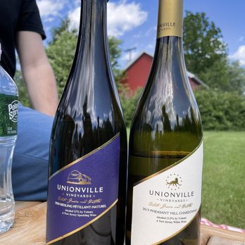 Unionville Vineyards - Chardonnay and Riesling - Wineries Near Me - Ringoes, New Jersey